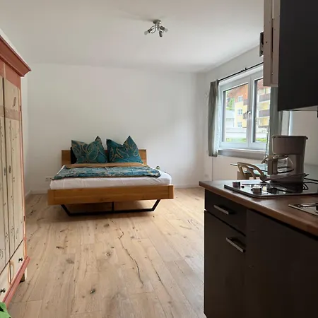 Boutique Mit Blick Auf Den Plomberg 아파트 성길벤